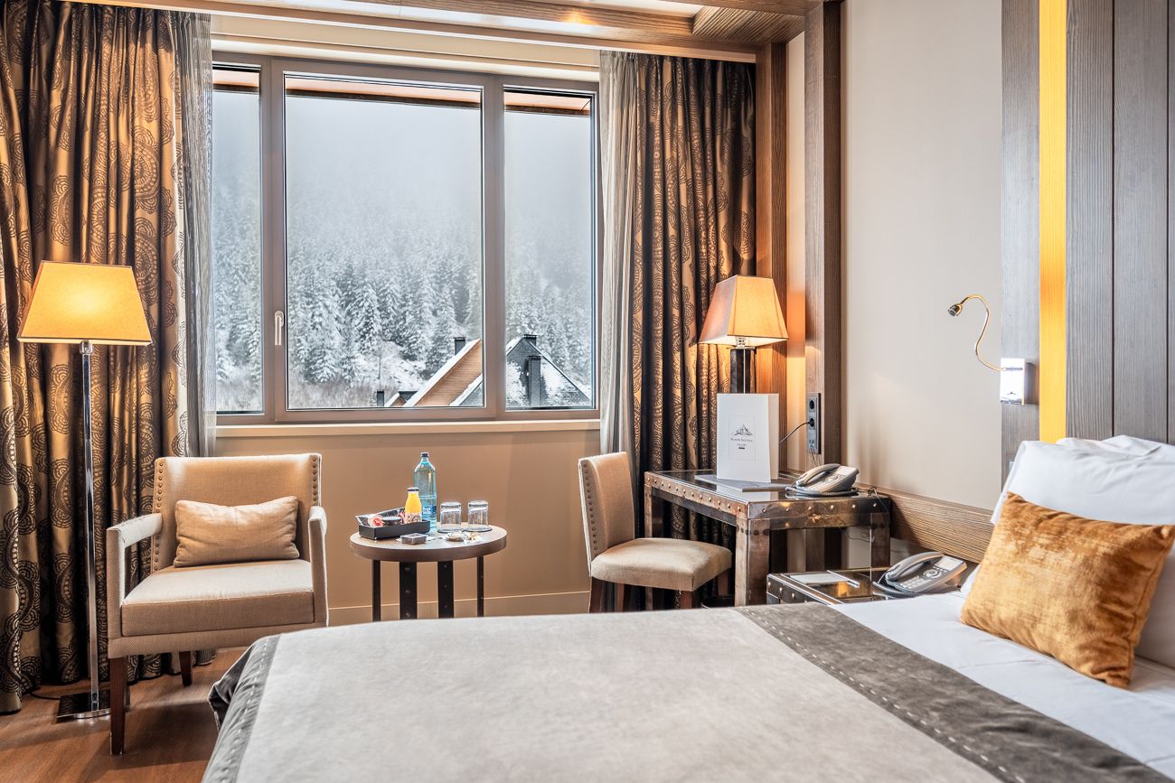 Cabecera-detalle-habitacion-2025